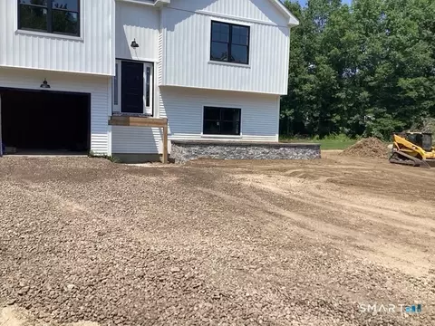 75 Oliver Rd, Enfield, CT 06082