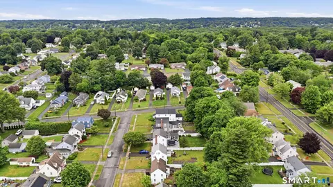 View/Area - 33 Byrd Rd, Wethersfield, CT 06109 photo 3 of 3