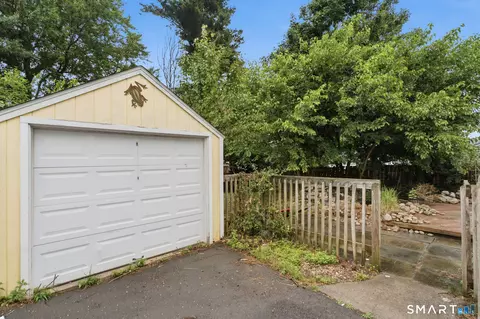 Exterior - 33 Byrd Rd, Wethersfield, CT 06109 photo 6 of 9