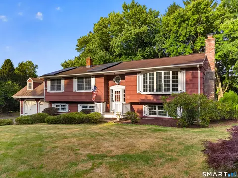 53 Orchard View Rd, Guilford, CT 06437