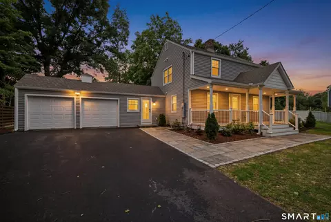 920 Mountain Rd, Bloomfield, CT 06002