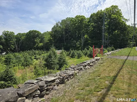 11 Bunker Hill Rd, Andover, CT 06232