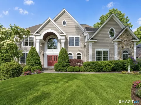 130 Colton Rd, Glastonbury, CT 06033
