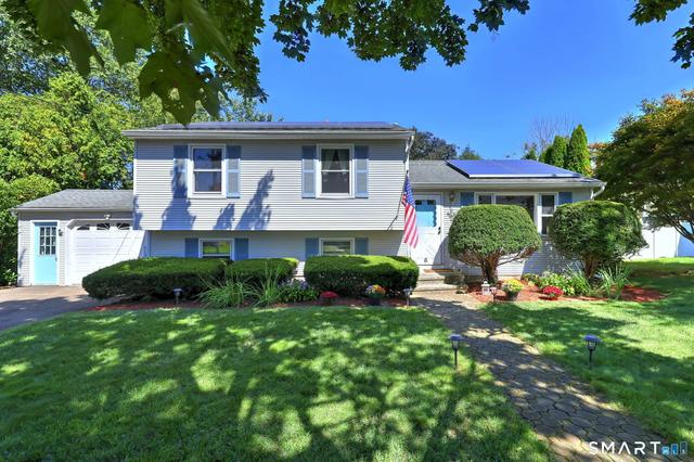 6 Ferguson Rd, Hamden, CT 06518