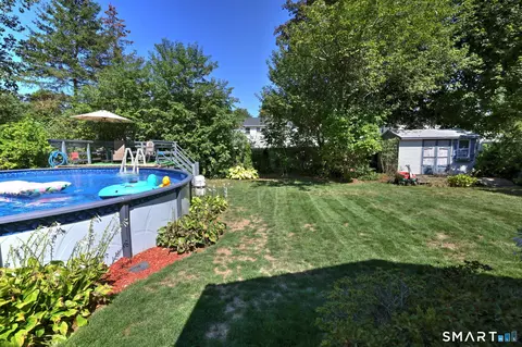 Exterior - 6 Ferguson Rd, Hamden, CT 06518 photo 9 of 9
