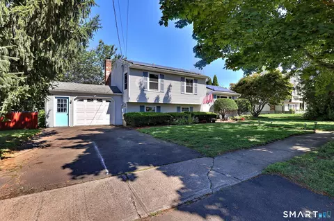 Exterior - 6 Ferguson Rd, Hamden, CT 06518 photo 2 of 9
