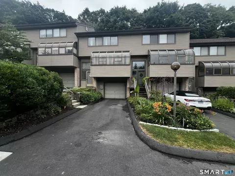 2539 Bedford St #38C, Stamford, CT 06905