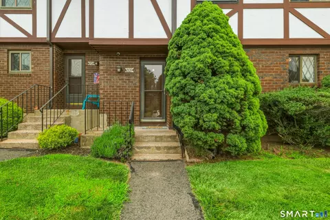 209 Cedar Hollow Dr #209, Rocky Hill, CT 06067