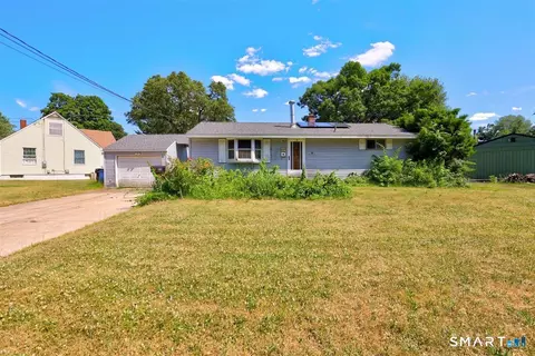 23 Magnolia Dr, Enfield, CT 06082