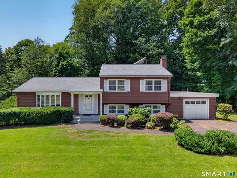 54 Deforest Dr, North Branford, CT 06471