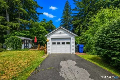 Exterior - 197 Albert St, Torrington, CT 06790 photo 4 of 6