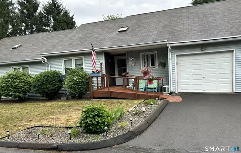 12 Chasse Dr #12, East Windsor, CT 06088