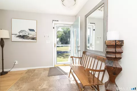 754 Riverside Dr, Orange, CT 06477