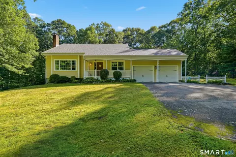 84 Christy Hill Rd, Gales Ferry, CT 06335
