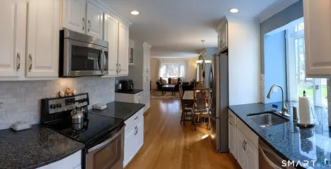 Kitchen - 17 Gray St, Monroe, CT 06468 photo 2 of 4