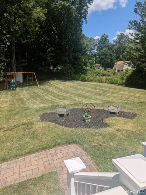 Exterior - 17 Gray St, Monroe, CT 06468 photo 10 of 11