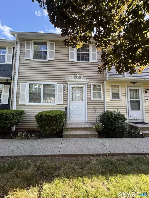 112 E Gate Ln #112, Hamden, CT 06514