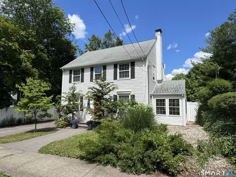 35 Wilkins St, Hamden, CT 06517