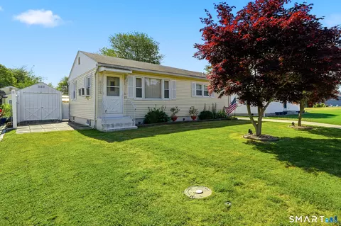 50 Biscayne Blvd, Old Lyme, CT 06371