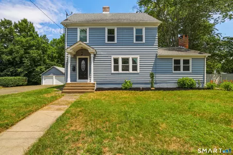 572 Forbes St, East Hartford, CT 06118