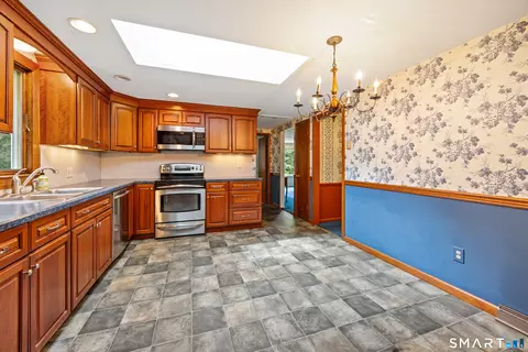Kitchen - 65 Munson Rd, Wolcott, CT 06716 photo 3 of 3