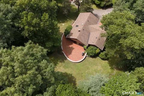 Exterior - 65 Munson Rd, Wolcott, CT 06716 photo 2 of 6