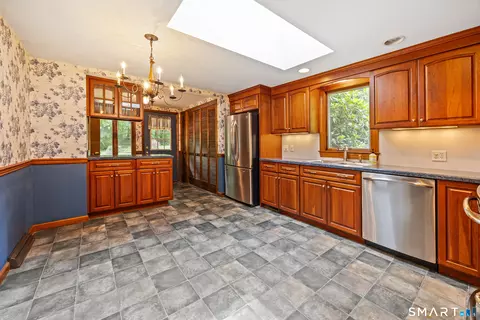 Kitchen - 65 Munson Rd, Wolcott, CT 06716 photo 2 of 3