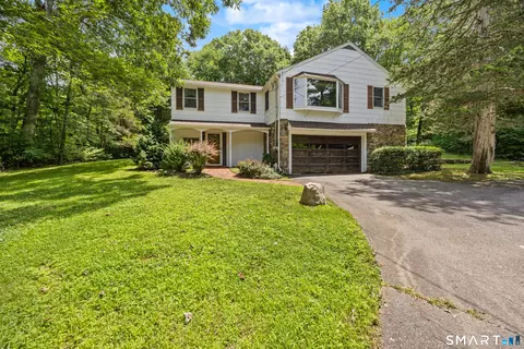 Exterior - 65 Munson Rd, Wolcott, CT 06716 photo 6 of 6