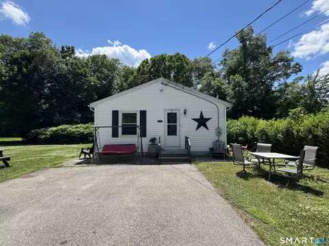 57 Litchfield Ave, Killingly, CT 06263