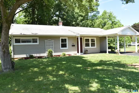 82 Landers Rd, East Hartford, CT 06118