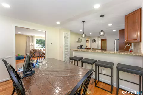 Dining - 106 Mcdermott Cir, Hamden, CT 06514 photo 2 of 2