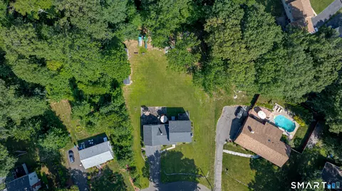 View/Area - 106 Mcdermott Cir, Hamden, CT 06514 photo 2 of 2
