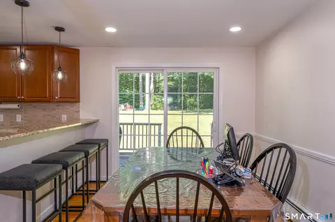 Dining - 106 Mcdermott Cir, Hamden, CT 06514 photo 1 of 2