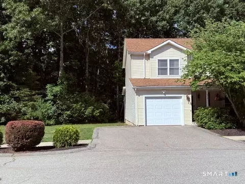 705 Lainey Ln, Killingly, CT 06239