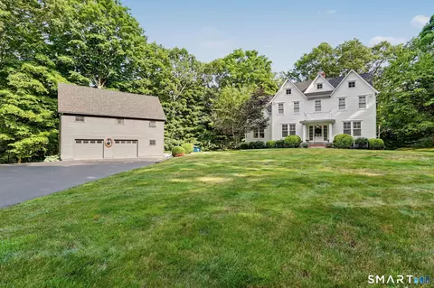 974 Black Rock Tpke, Easton, CT 06612