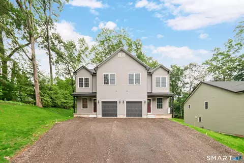 659 Meriden Ave, Southington, CT 06489