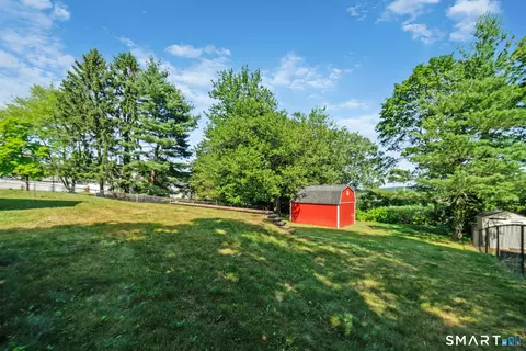 Exterior - 26 Corbin Rd, Hamden, CT 06517 photo 4 of 5
