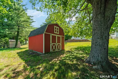 Exterior - 26 Corbin Rd, Hamden, CT 06517 photo 5 of 5