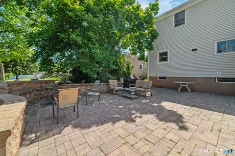 Exterior - 26 Corbin Rd, Hamden, CT 06517 photo 2 of 5