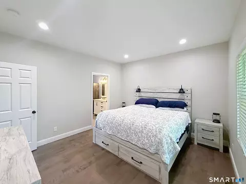 Bedroom - 21 Birge Ave, Windsor Locks, CT 06096 photo 1 of 2
