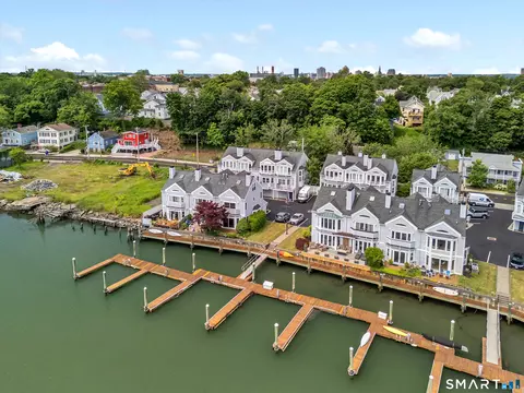 223 Front St #B, New Haven, CT 06513
