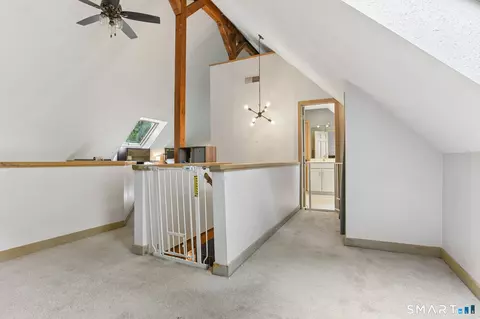 Entry Way - 99 Cook Rd, Prospect, CT 06712 photo 4 of 4