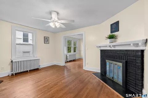 Living - 181 Brimfield Rd, Wethersfield, CT 06109 photo 4 of 4