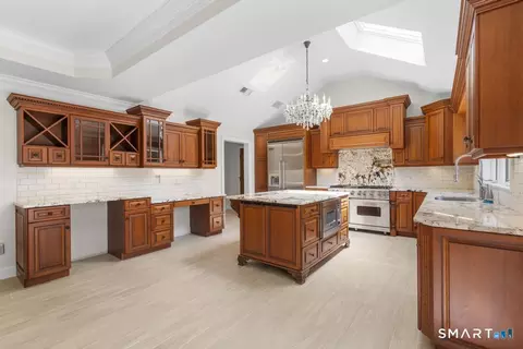 Kitchen - 49 Partridge Ln, Middletown, CT 06457 photo 2 of 3