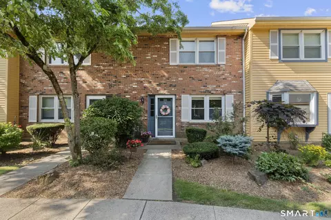 1400 Hartford Tpke #31, North Haven, CT 06473