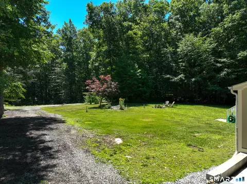 Exterior - 382 Cold Spring Dr, Westbrook, CT 06498 photo 10 of 11