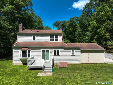Exterior - 382 Cold Spring Dr, Westbrook, CT 06498 photo 7 of 11