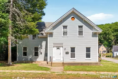 84 Laurel Hill Ave, Norwich, CT 06360