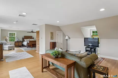 Other - 8 Horseshoe Ridge Rd, Sandy Hook, CT 06482 photo 3 of 6