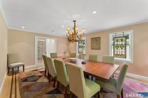 Dining - 8 Horseshoe Ridge Rd, Sandy Hook, CT 06482 photo 1 of 5